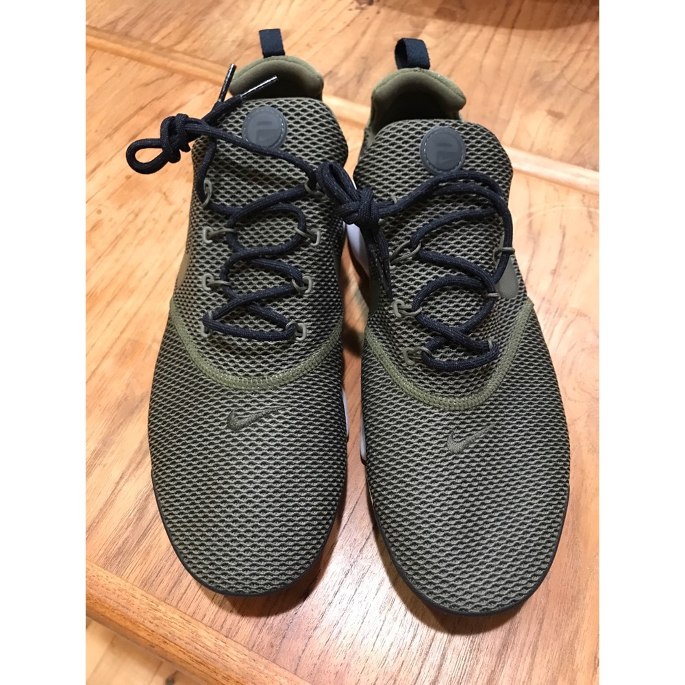 Men’s Nike Sneakers